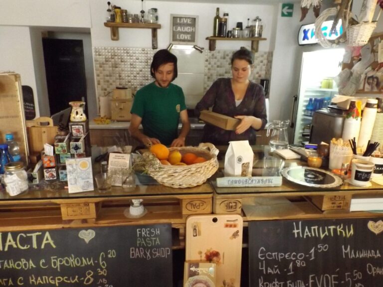 Прясна паста на улица „Мир“